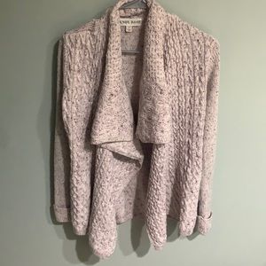 Woman’s Cardigan